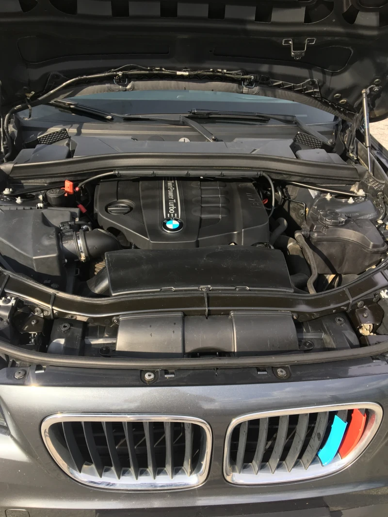 BMW X1, снимка 11 - Автомобили и джипове - 45710072
