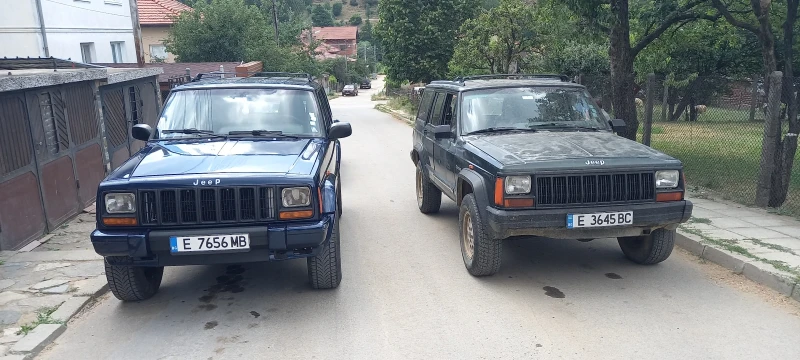 Jeep Cherokee, снимка 17 - Автомобили и джипове - 48585895