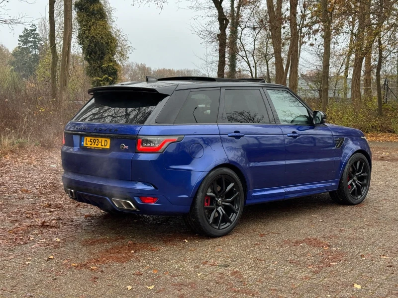 Land Rover Range Rover Sport SVR * Facelift* 575HP* Възможност за лизинг, снимка 2 - Автомобили и джипове - 52627621