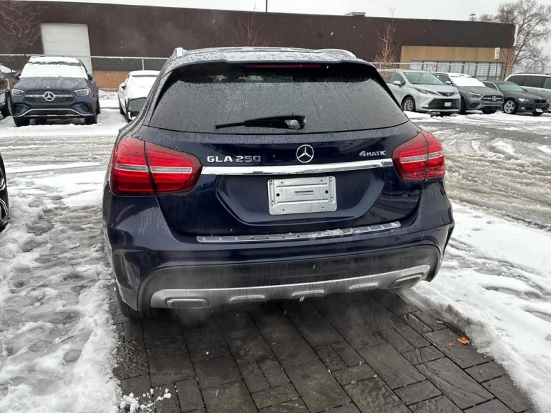 Mercedes-Benz GLA * 250 * CARFAX * БЕЗ ПЪРВОНАЧАЛНА ВНОСКА, снимка 4 - Автомобили и джипове - 52968484