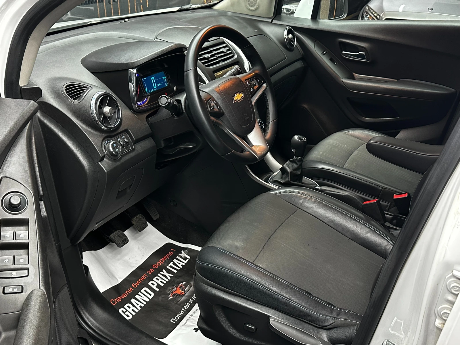 Chevrolet Trax 1.6 Бензин/Реални км/ГАРАНЦИЯ ОТ КЕНТАВЪР, снимка 9 - Автомобили и джипове - 48751580
