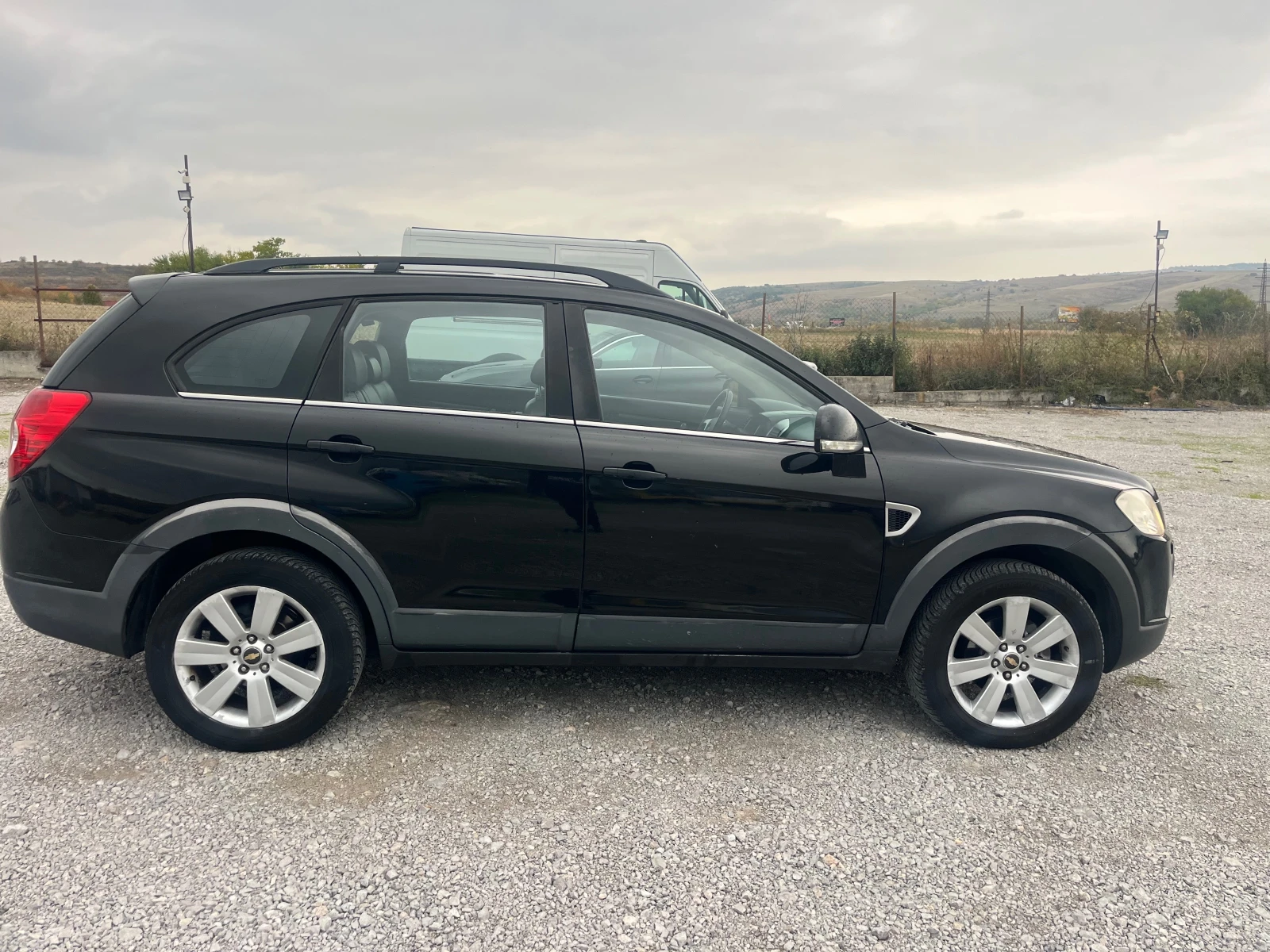 Chevrolet Captiva 2.0 7 места - изображение 3