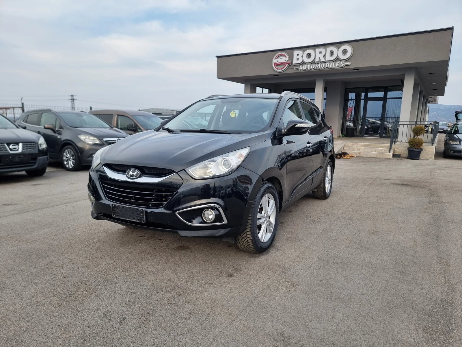 Hyundai IX35 1.7CRDI, снимка 2 - Автомобили и джипове - 53721405