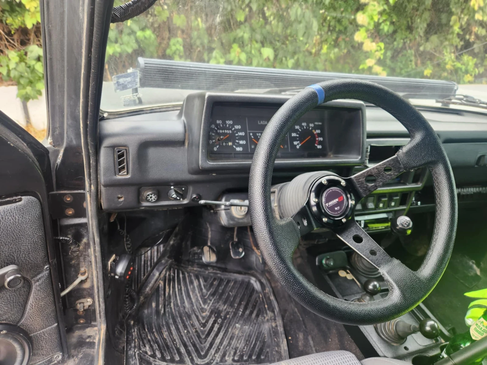 Lada Niva, снимка 9 - Автомобили и джипове - 53748623