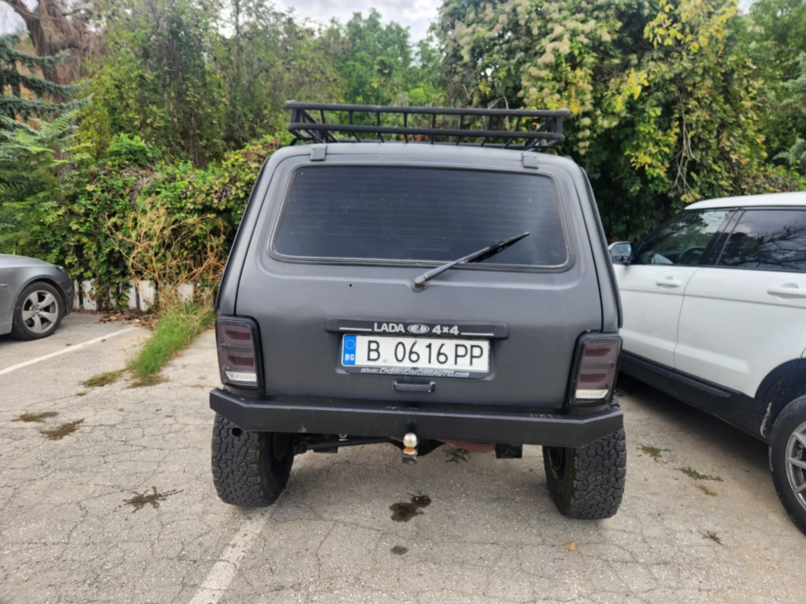 Lada Niva, снимка 10 - Автомобили и джипове - 53748623