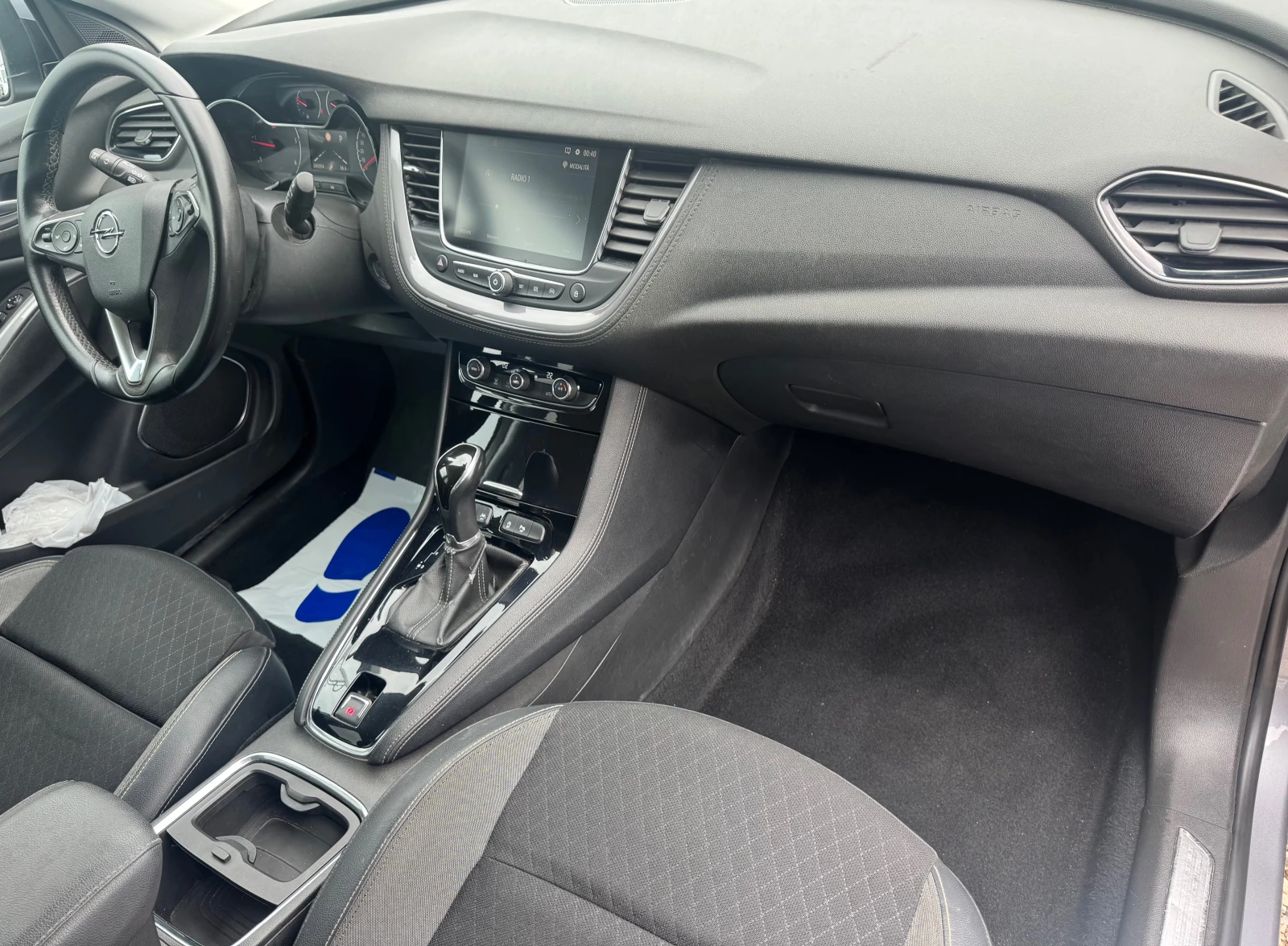 Opel Grandland X 1, 7cdti 120ps, авто, нави, темпо, борд, usb, aux,, снимка 9 - Автомобили и джипове - 53988381