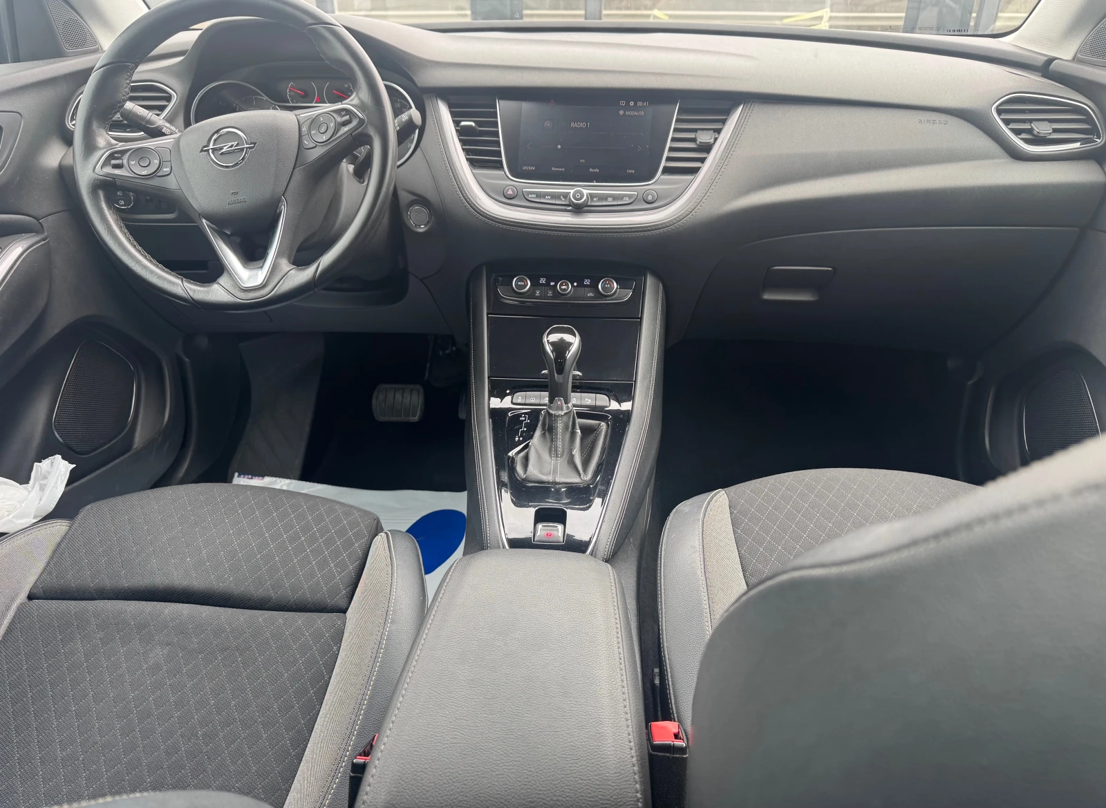 Opel Grandland X 1, 7cdti 120ps, авто, нави, темпо, борд, usb, aux,, снимка 13 - Автомобили и джипове - 53988381