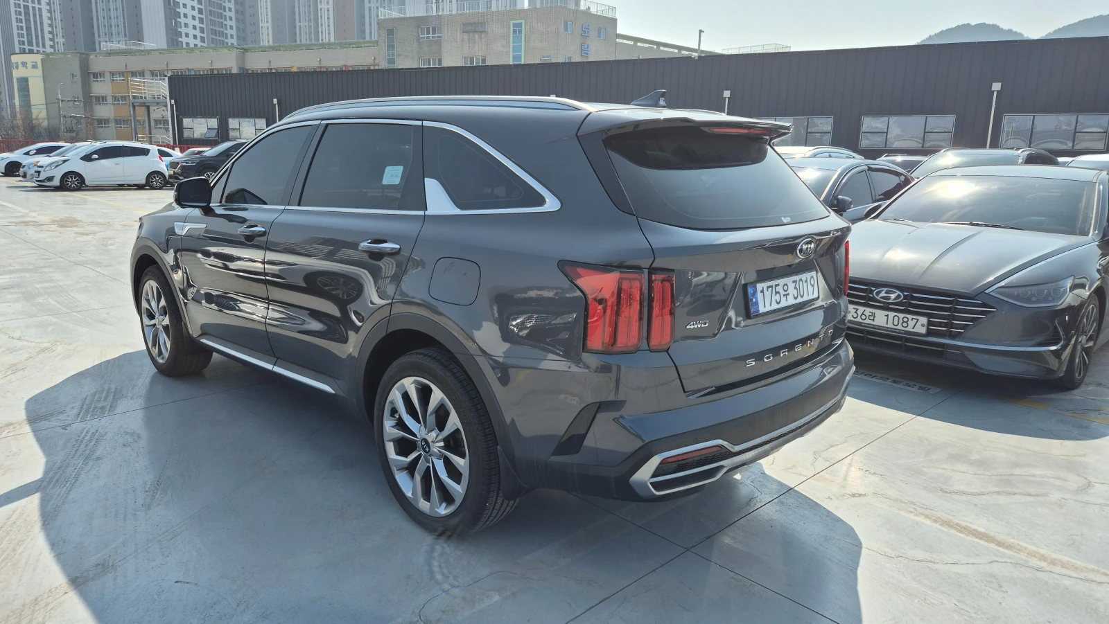 Kia Sorento 2.2 4WD Signature, снимка 6 - Автомобили и джипове - 54653212