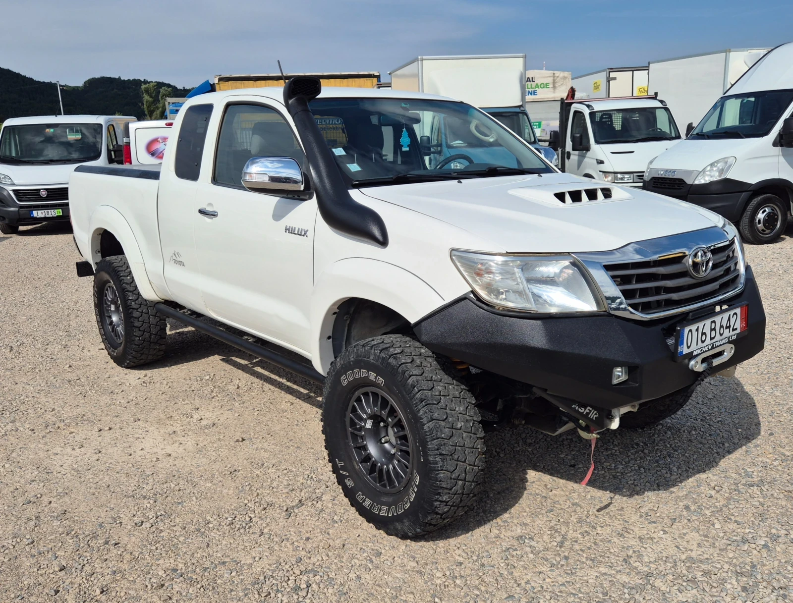 Toyota Hilux 2.5d4d* 4X4* , снимка 3 - Автомобили и джипове - 55409267