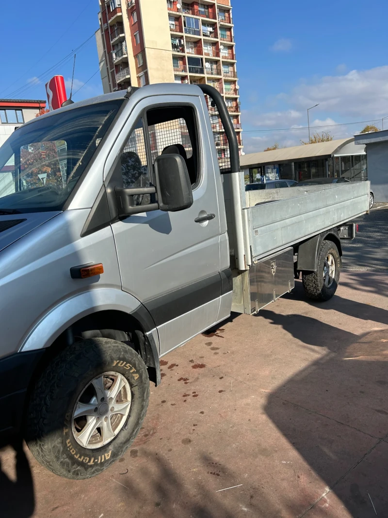 Mercedes-Benz Sprinter 319 4x4, снимка 3 - Бусове и автобуси - 46752183