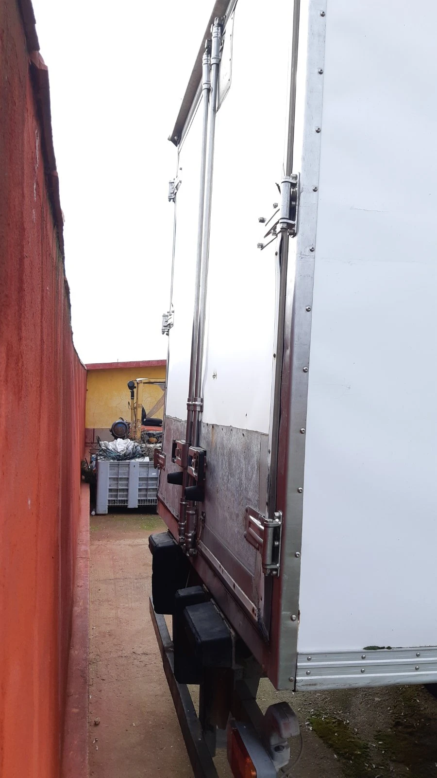 Iveco 75e15 EURO CARGO - изображение 6