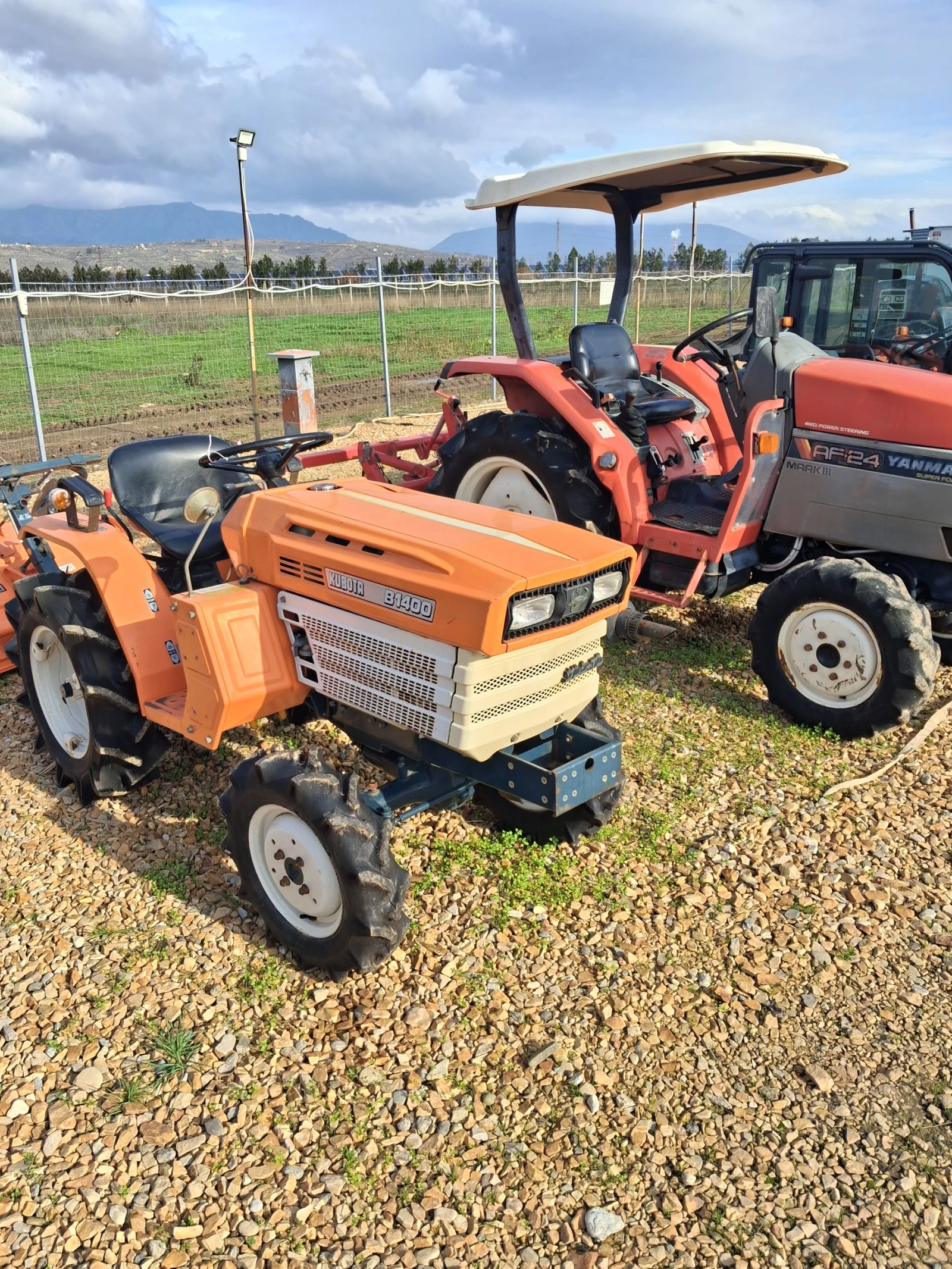 Трактор Kubota скайтрак , снимка 1