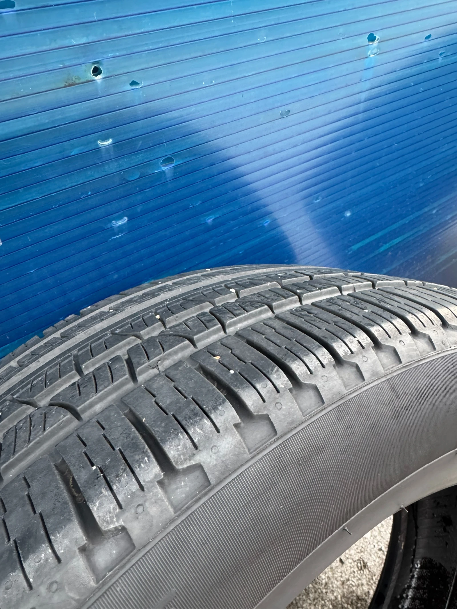 Гуми Всесезонни 255/50R20, снимка 2 - Гуми и джанти - 53968779