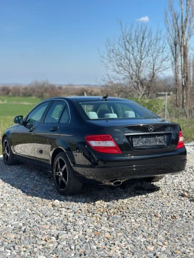 Mercedes-Benz C 220 Двойна Панорама, снимка 4