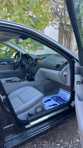 Mercedes-Benz C 220 Двойна Панорама, снимка 8