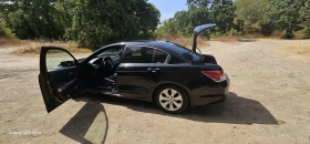 Honda Accord 2.4, снимка 15