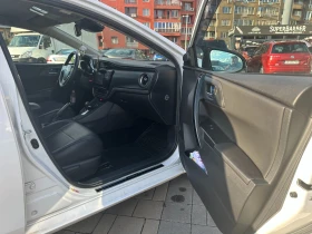 Toyota Auris 1.8, снимка 11