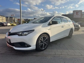 Toyota Auris 1.8, снимка 2