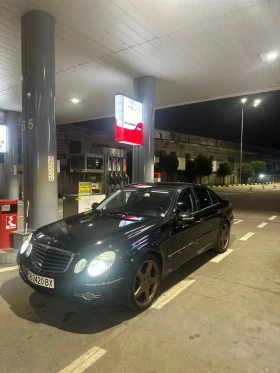 Mercedes-Benz E 320, снимка 6