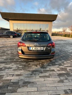 Opel Astra Парктроник , Навигация - 3700 € / 7236.57 лв. - 70821592 5