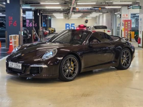 ������ Porsche 911