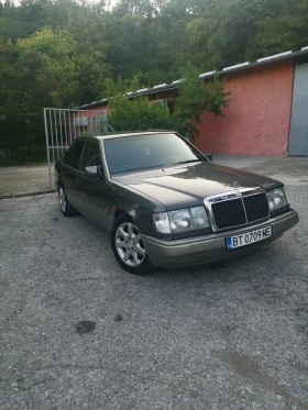 Mercedes-Benz 124
