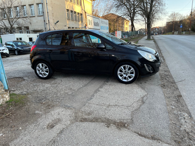 Opel Corsa 1.3cdti 75ps, снимка 6 - Автомобили и джипове - 39768367