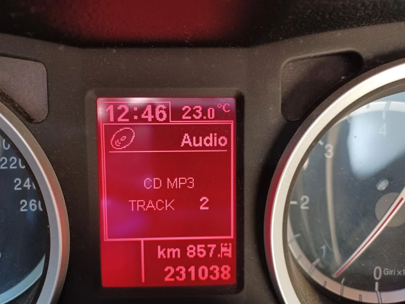 Alfa Romeo 159 1.9 jtdm , снимка 6 - Автомобили и джипове - 47251191