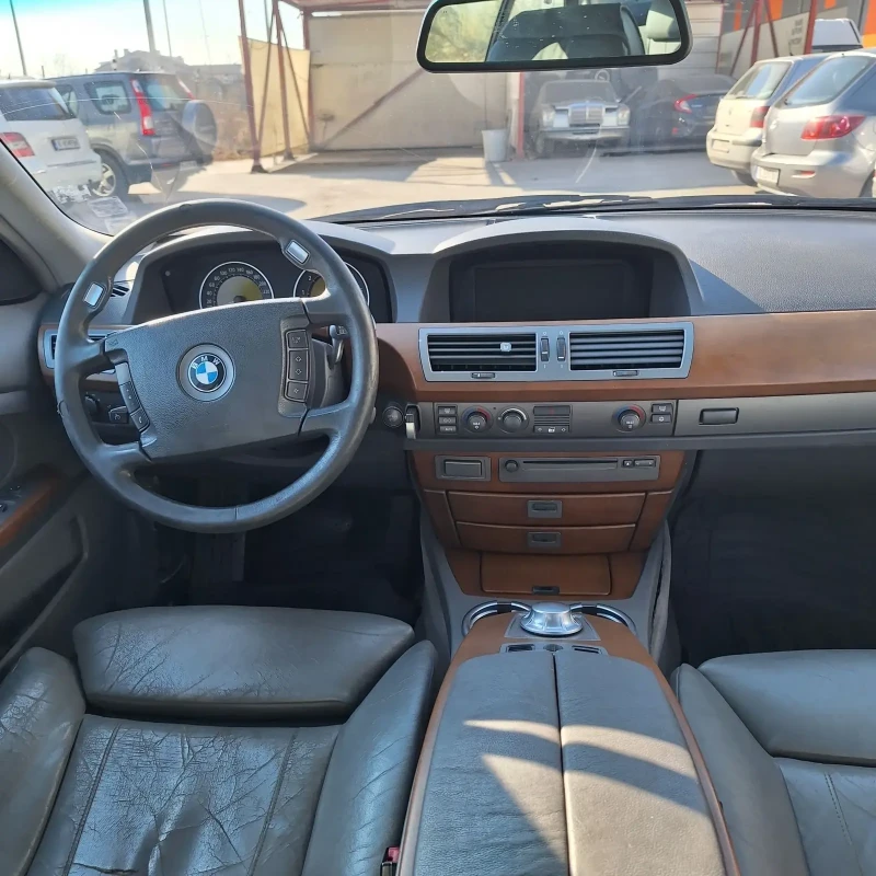 BMW 735, снимка 10 - Автомобили и джипове - 48522033