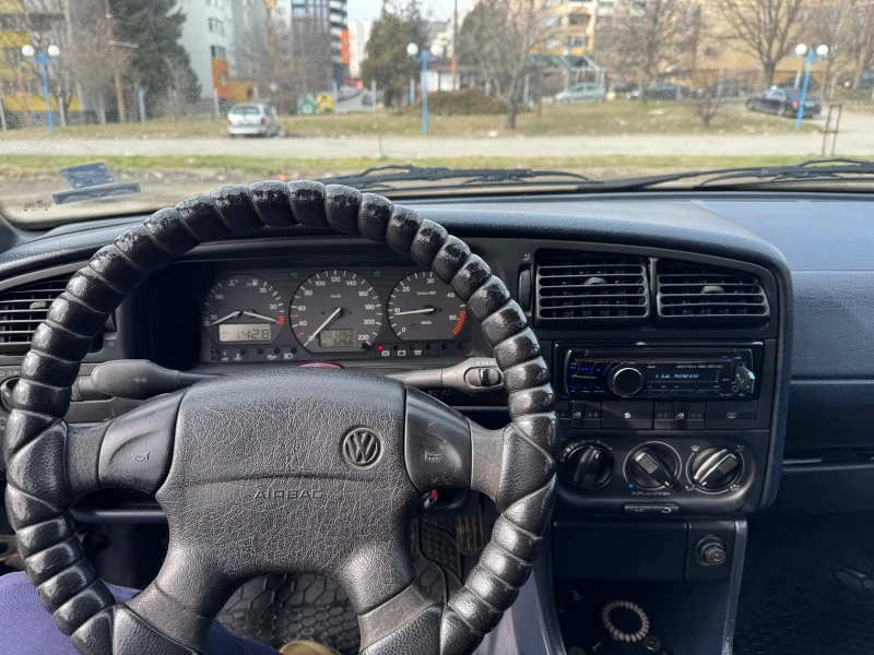 VW Passat B4, снимка 5 - Автомобили и джипове - 49234185