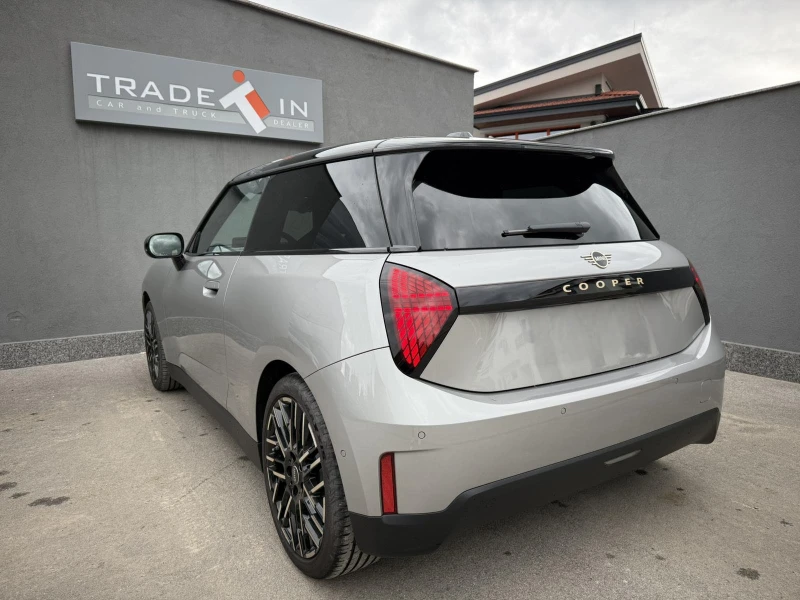 Mini Cooper E 36.6kWh ГАРАНЦИОНЕН, снимка 6 - Автомобили и джипове - 50349642