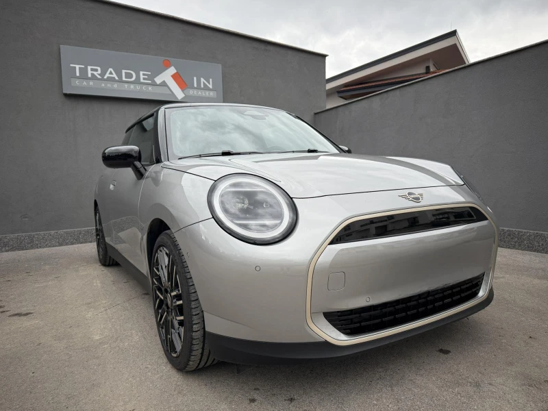 Mini Cooper E 36.6kWh ГАРАНЦИОНЕН, снимка 3 - Автомобили и джипове - 50349642