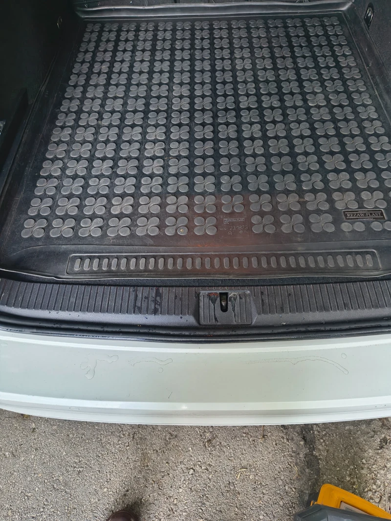 VW Passat B8, снимка 12 - Автомобили и джипове - 51535179