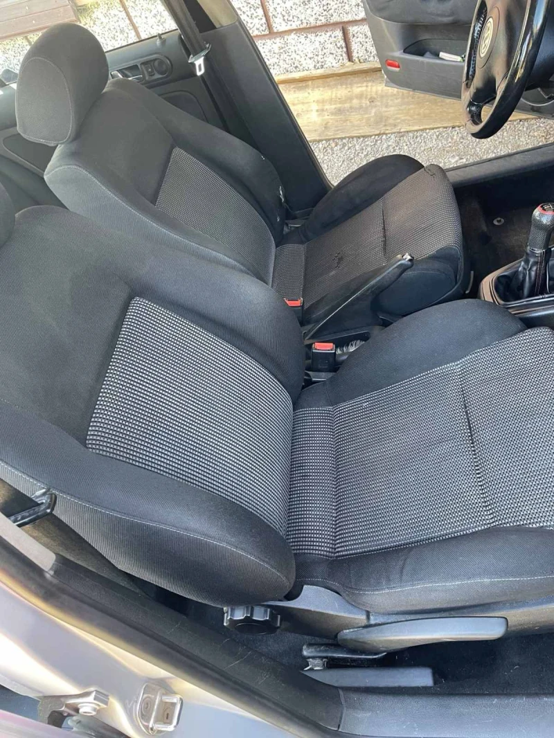 VW Golf, снимка 6 - Автомобили и джипове - 52282887