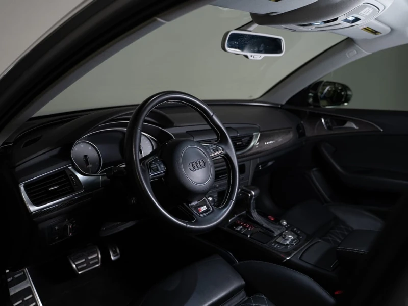 Audi S6 * PRESTIGE | CARBON FIBRE | B&O | 20 IN * CARFAX *, снимка 14 - Автомобили и джипове - 52803907
