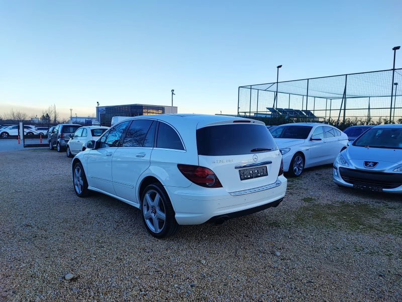 Mercedes-Benz R 320  7G TRONIC 4 Matic 224кс перфектен 7 местен, снимка 8 - Автомобили и джипове - 52837196