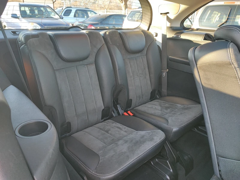 Mercedes-Benz R 320  7G TRONIC 4 Matic 224кс перфектен 7 местен, снимка 17 - Автомобили и джипове - 52837196