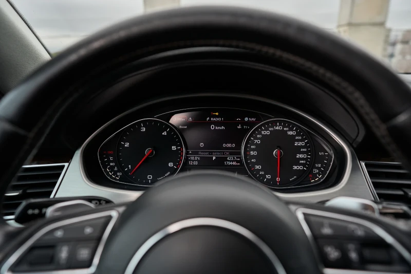 Audi A8 Full Led* 3xTV * 179 000km , снимка 16 - Автомобили и джипове - 53025062