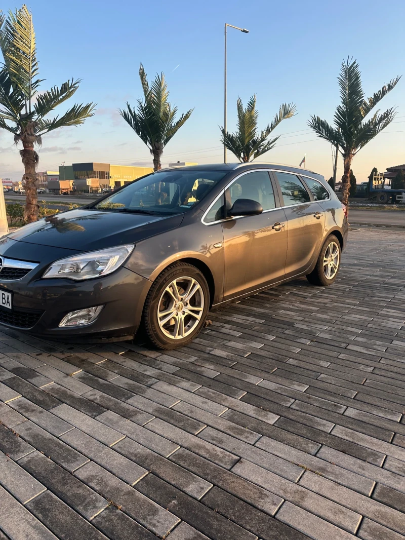 Opel Astra Парктроник , Навигация, снимка 3 - Автомобили и джипове - 53133713