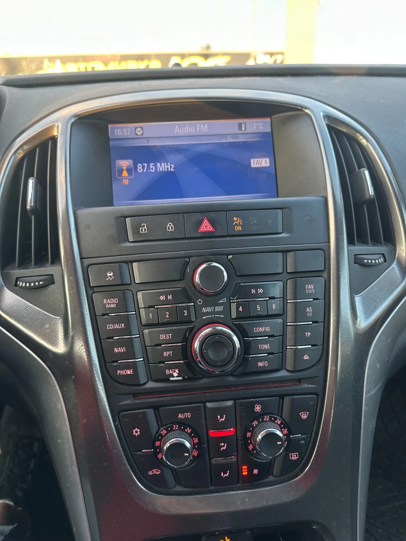 Opel Astra Парктроник , Навигация, снимка 8 - Автомобили и джипове - 53133713