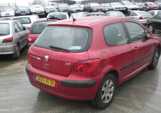 Peugeot 307 1.6 i - изображение 8