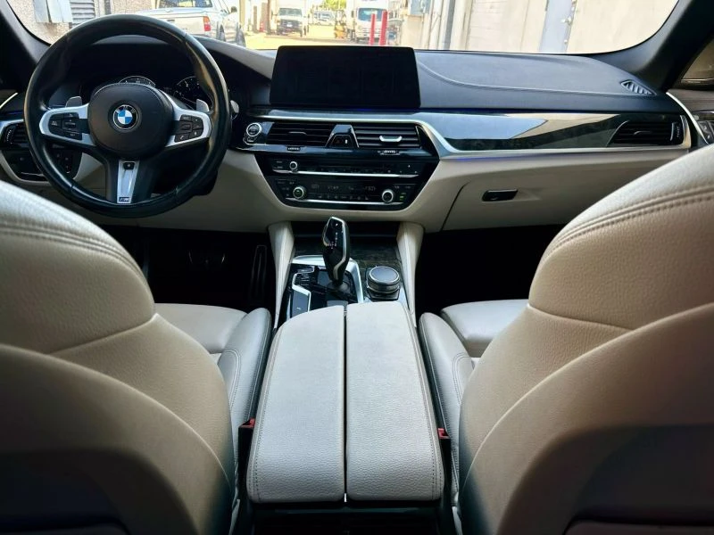 BMW 540 M-PACK* HEADUP* LANE ASSIST* HARMAN* SHODOWLINE - изображение 9
