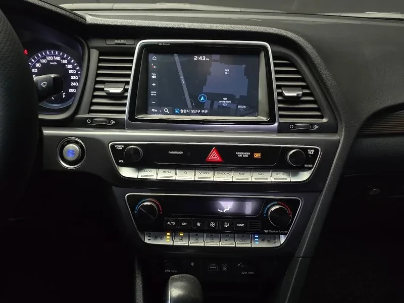 Hyundai Sonata 2.0 PREMIUM SPECIAL, снимка 14 - Автомобили и джипове - 55174462