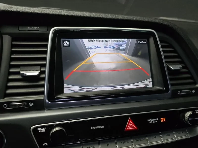Hyundai Sonata 2.0 PREMIUM SPECIAL, снимка 15 - Автомобили и джипове - 55174462