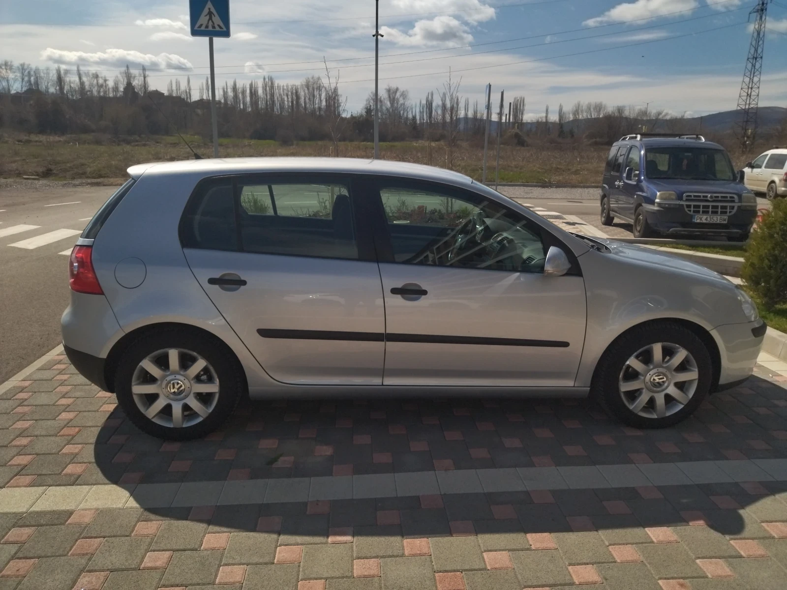 VW Golf  - изображение 9