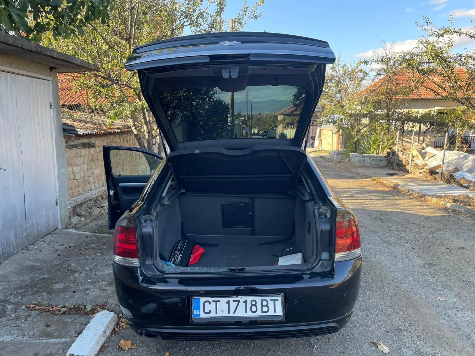 Opel Vectra GTS 2.2DTi - изображение 8