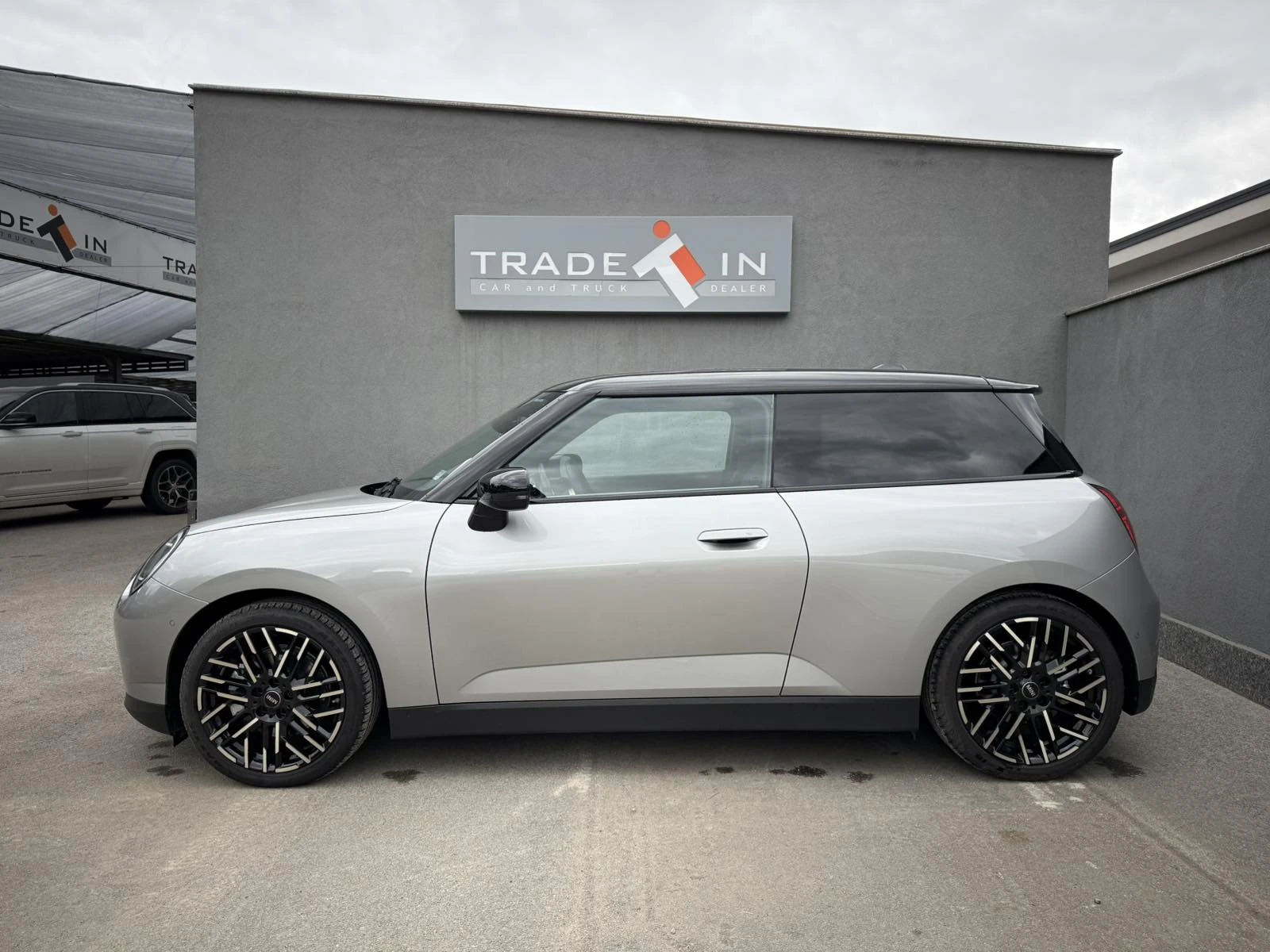 Mini Cooper E 36.6kWh ГАРАНЦИОНЕН - изображение 7