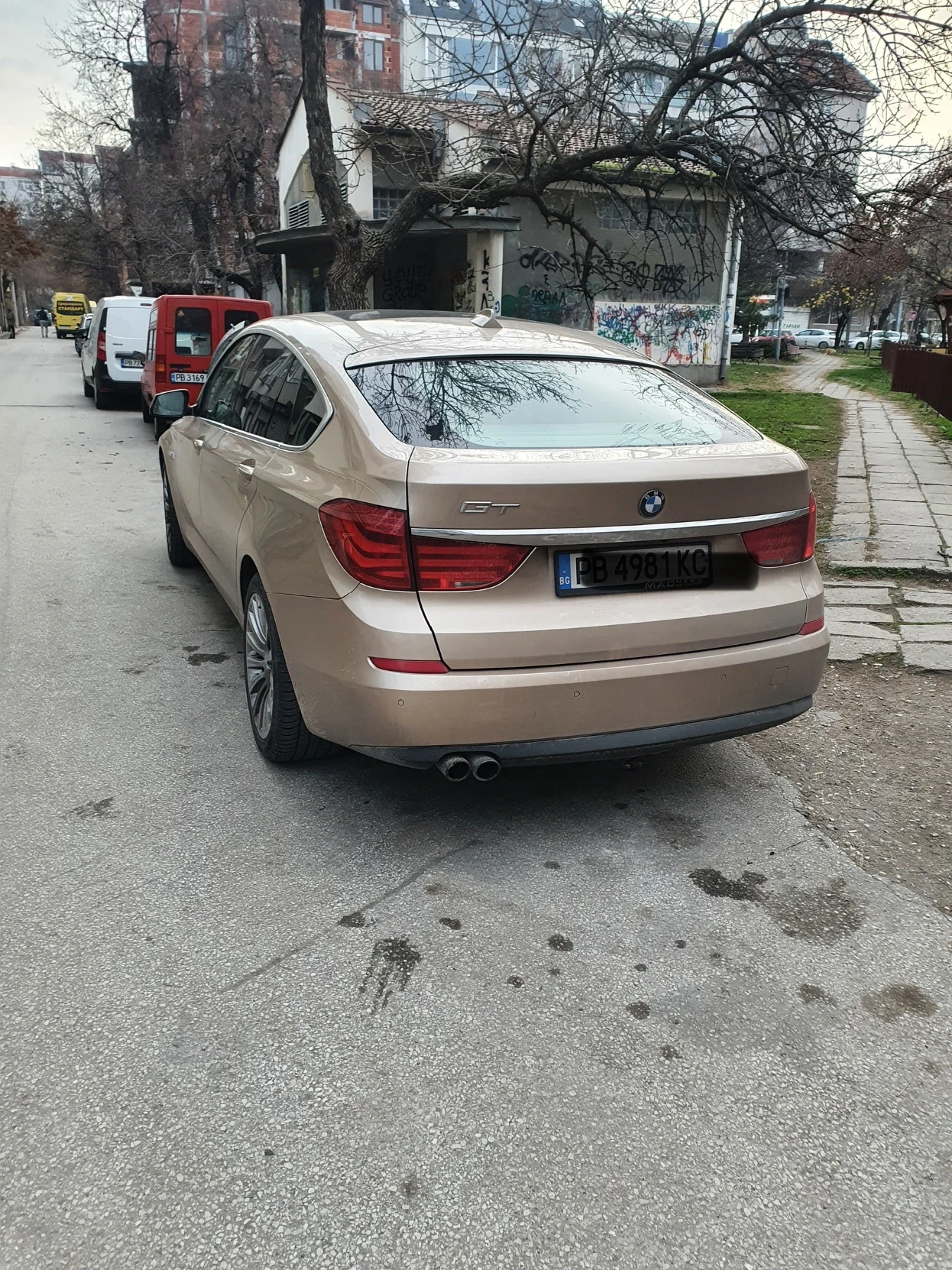 BMW 5 Gran Turismo 530 xdrive - изображение 4