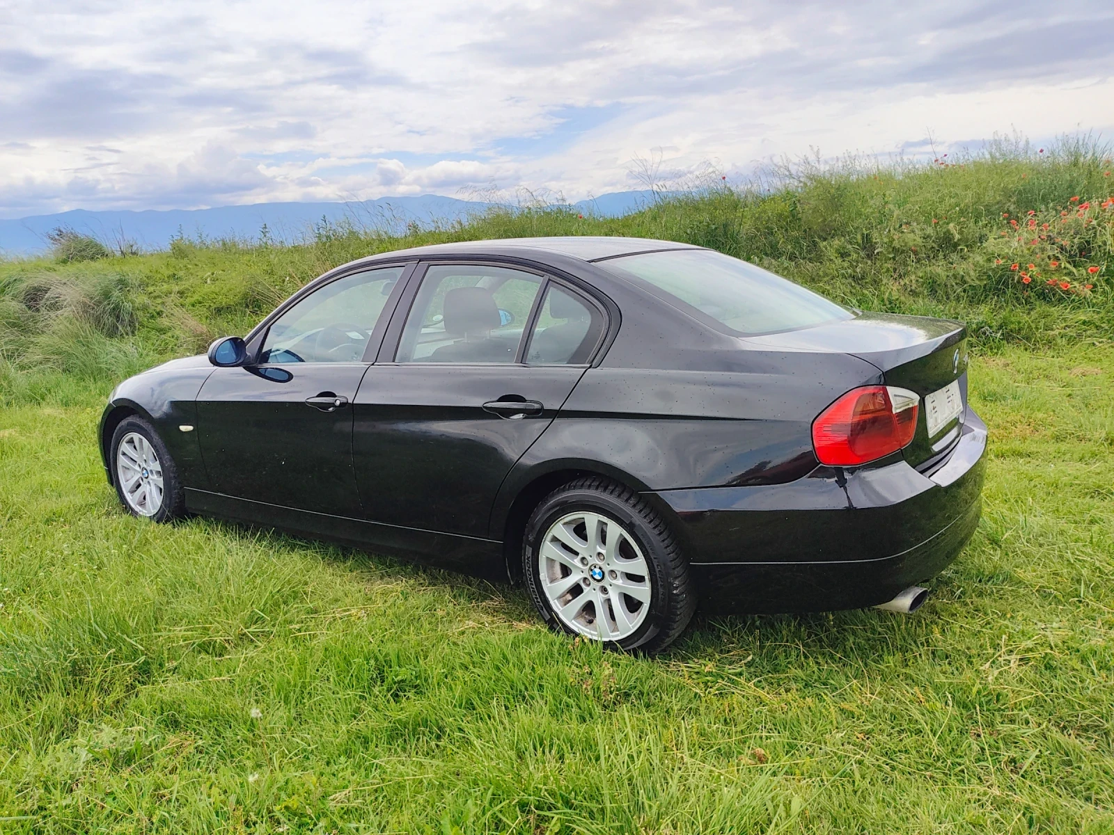 BMW 320 2.D 163кс - изображение 7