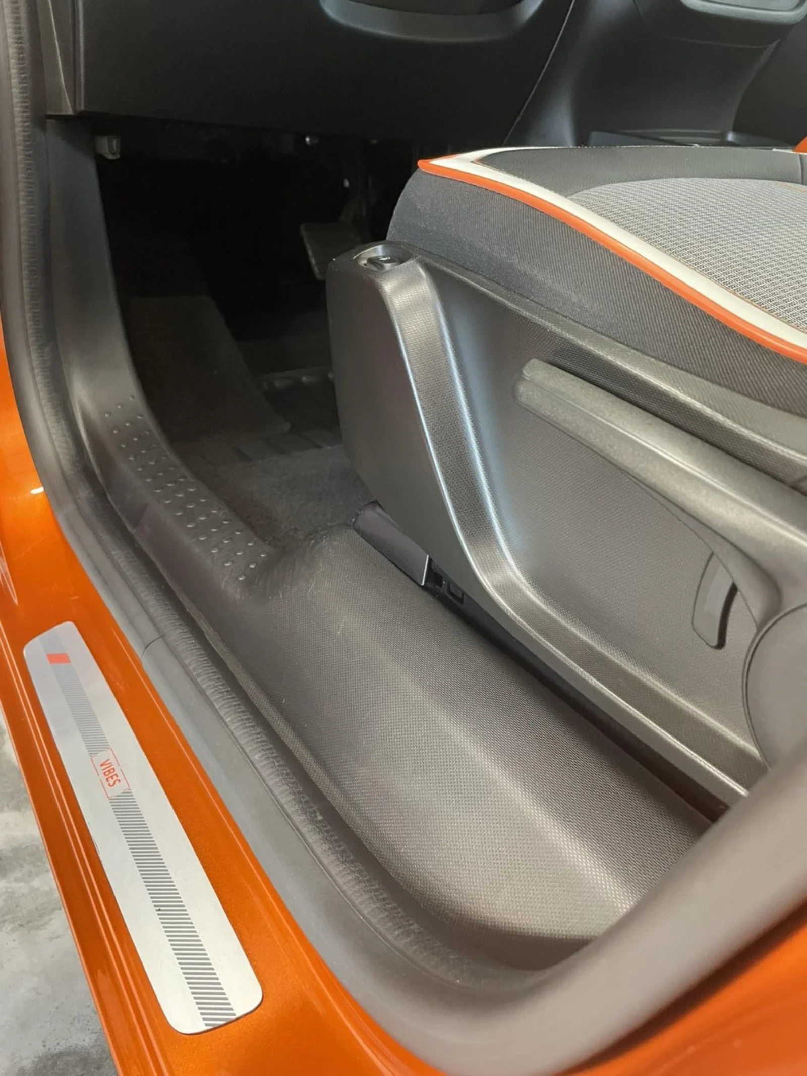 Renault Twingo Renault Twingo ZE Vibes | Mobile.bg   17